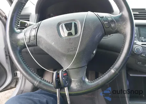 2004 Honda Accord 2.4 Ex из США, поврежденный, VIN 1HGCM72614A011831